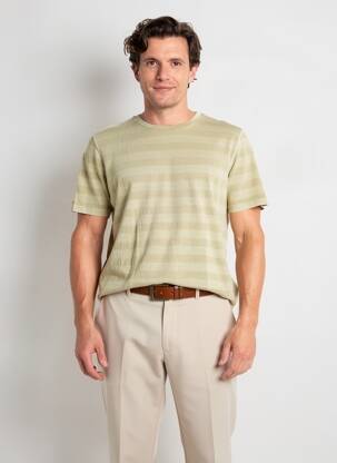 T-shirt coupe cintrée manches courtes vert FYNCH-HATTON homme