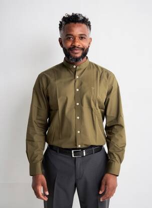 Chemise manches longues coupe cintrée vert FYNCH-HATTON homme
