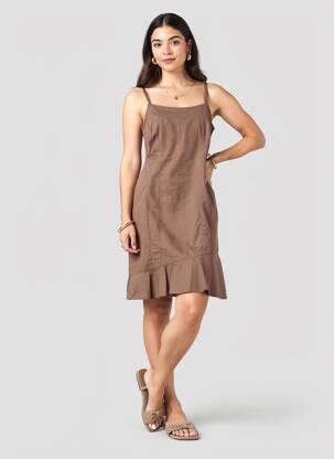 Robe courte coupe évasée fines bretelles marron LUCCHINI femme