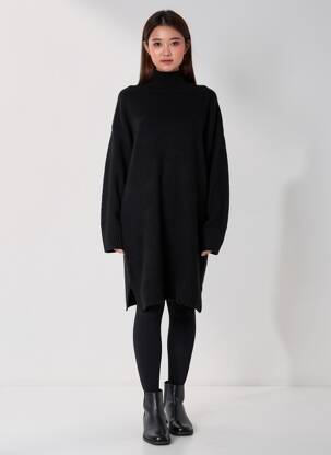 Robe pull coupe droite manches longues noir B.YOUNG femme