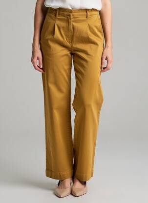 Pantalon droit fermeture zippée sous rabat boutonné beige COUTURIST femme