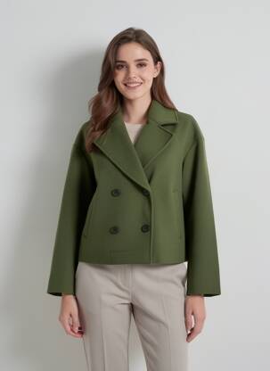 Manteau court fermeture boutonnée sur le devant sans capuche vert TIFFOSI femme