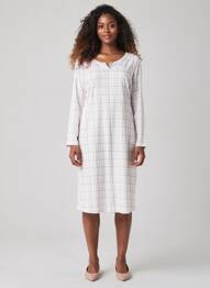 Chemise de nuit col v rose MOONKA femme