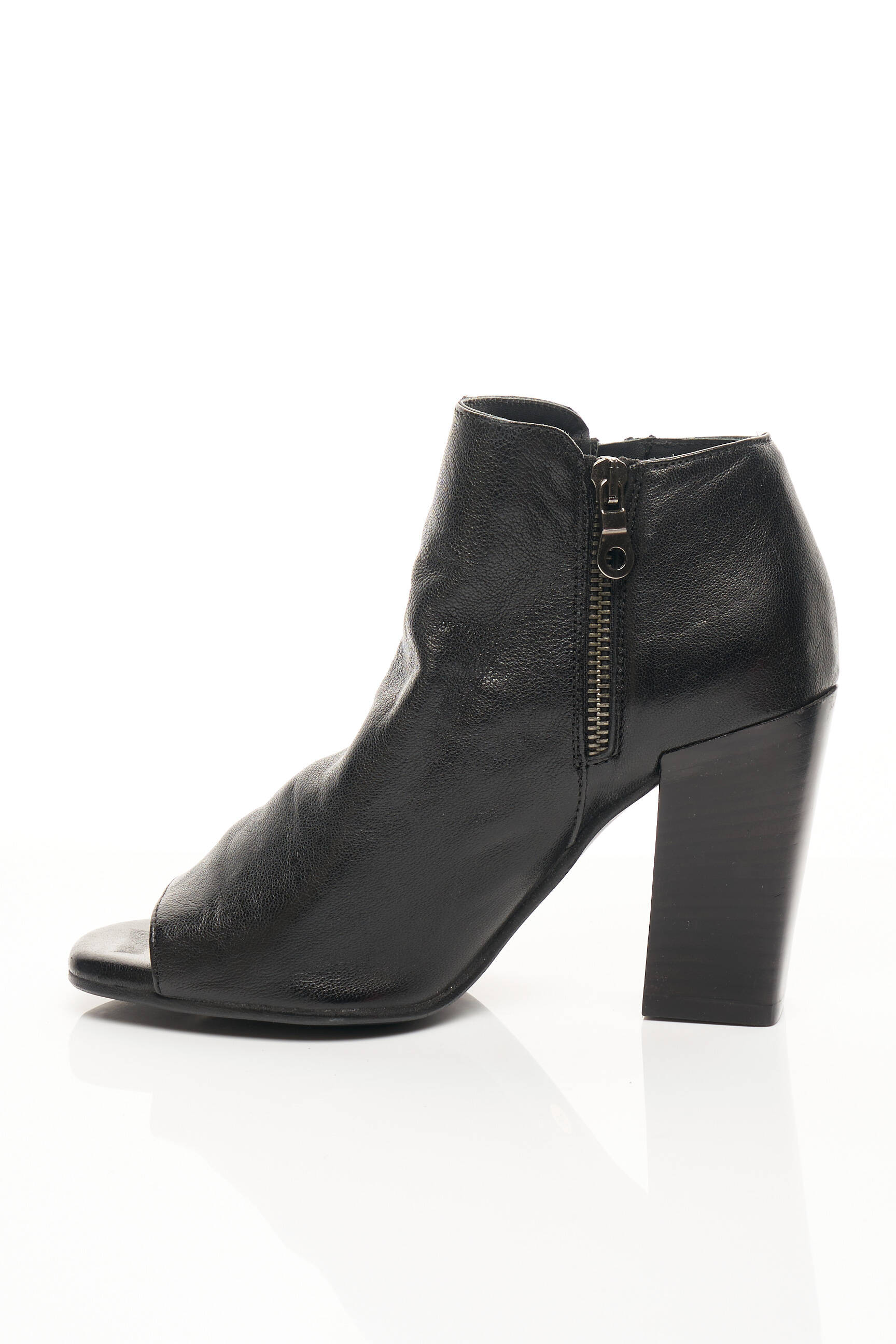 Bottines elizabeth store stuart soldes