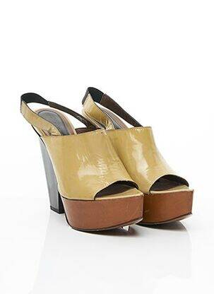 Derby talon outlet femme