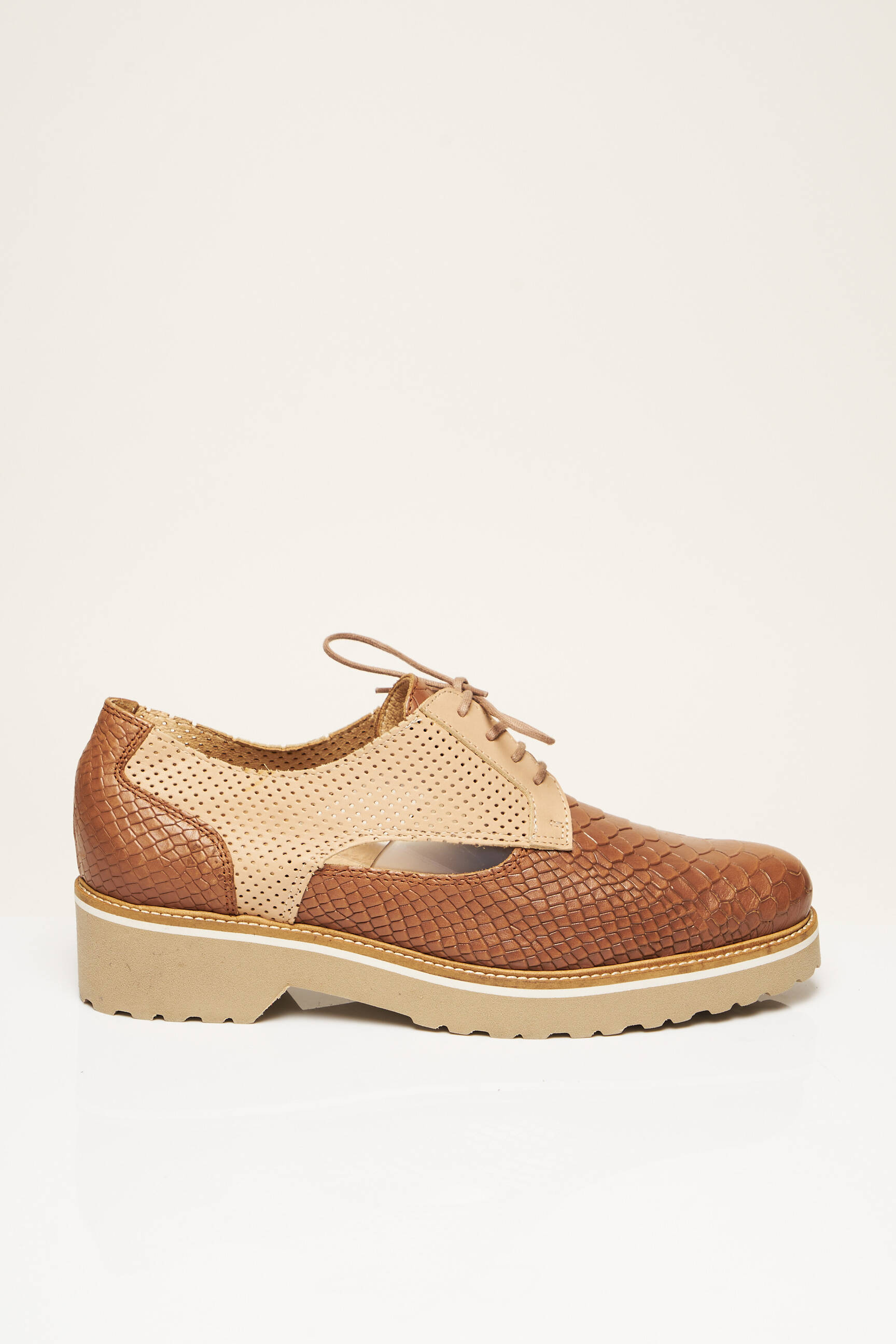 Derbies femme marron shop camel