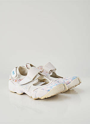 Baskets bout rond talon plat jusqu'à 3cm blanc NIKE femme