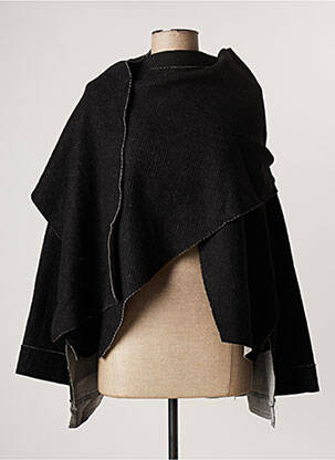 poncho femme original à carreaux et chapeau mou noir  Модные зимние  наряды, Модные стили, Зимняя мода
