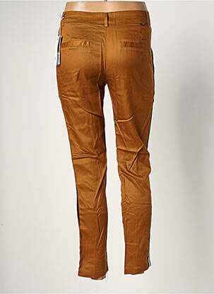 Pantalon 7/8 coupe chino taille normale marron REIKO femme