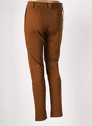 Pantalon chino fermeture zippée sous rabat boutonné taille normale marron COUTURIST femme