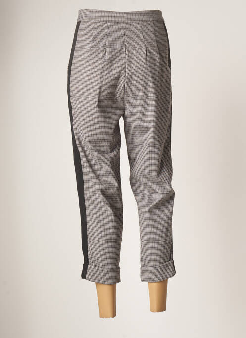 Pantacourt coupe droite taille normale gris TENSIONE IN femme