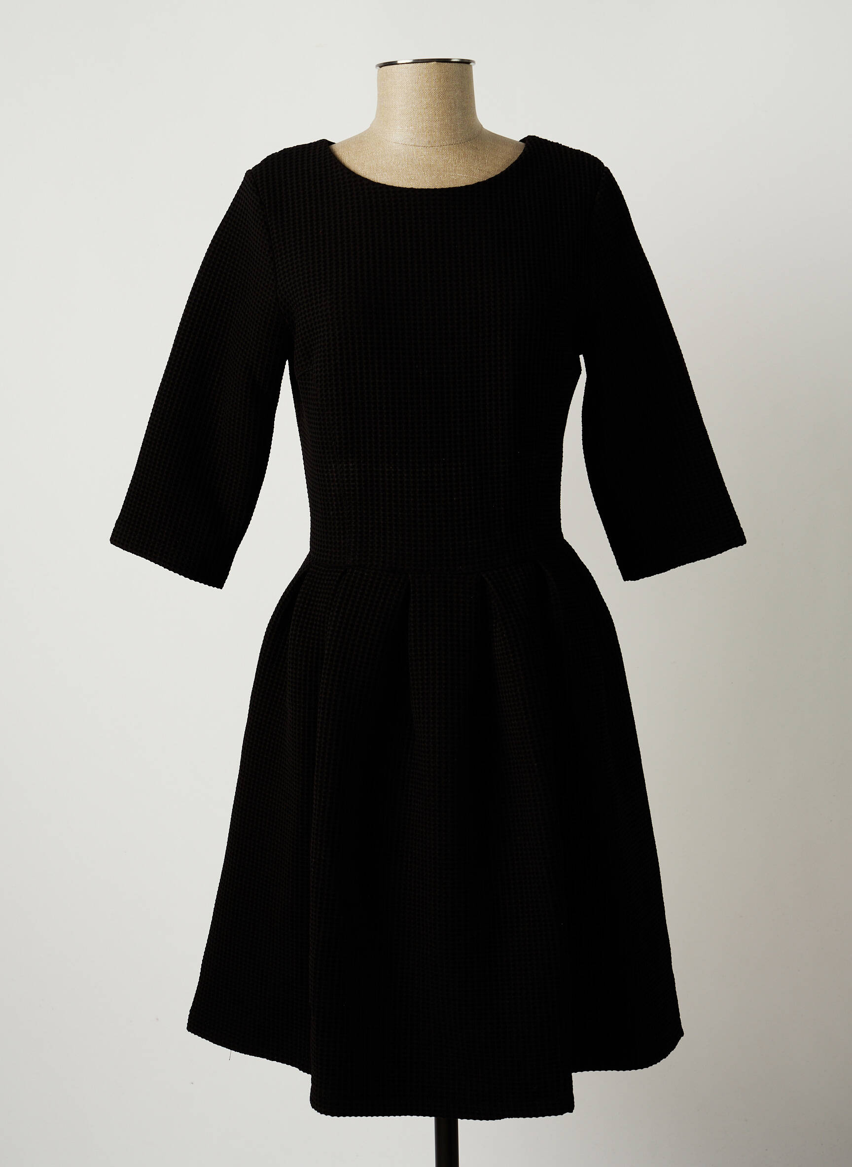 Robe noire la online fee maraboutee