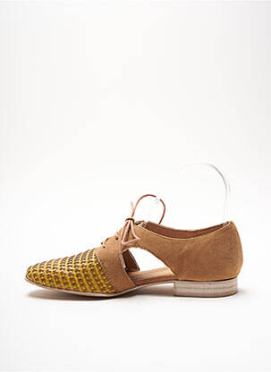 Derbies bout rond talon plat jusqu'à 3cm jaune EMILIE KARSTON femme