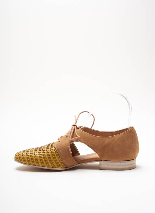 Derbies bout rond talon plat jusqu'à 3cm jaune EMILIE KARSTON femme