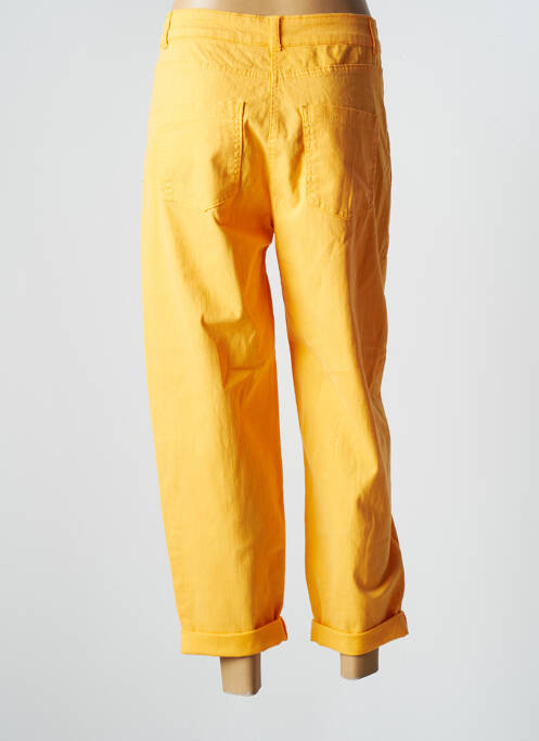 Jean coupe Mom orange WIYA pour femme