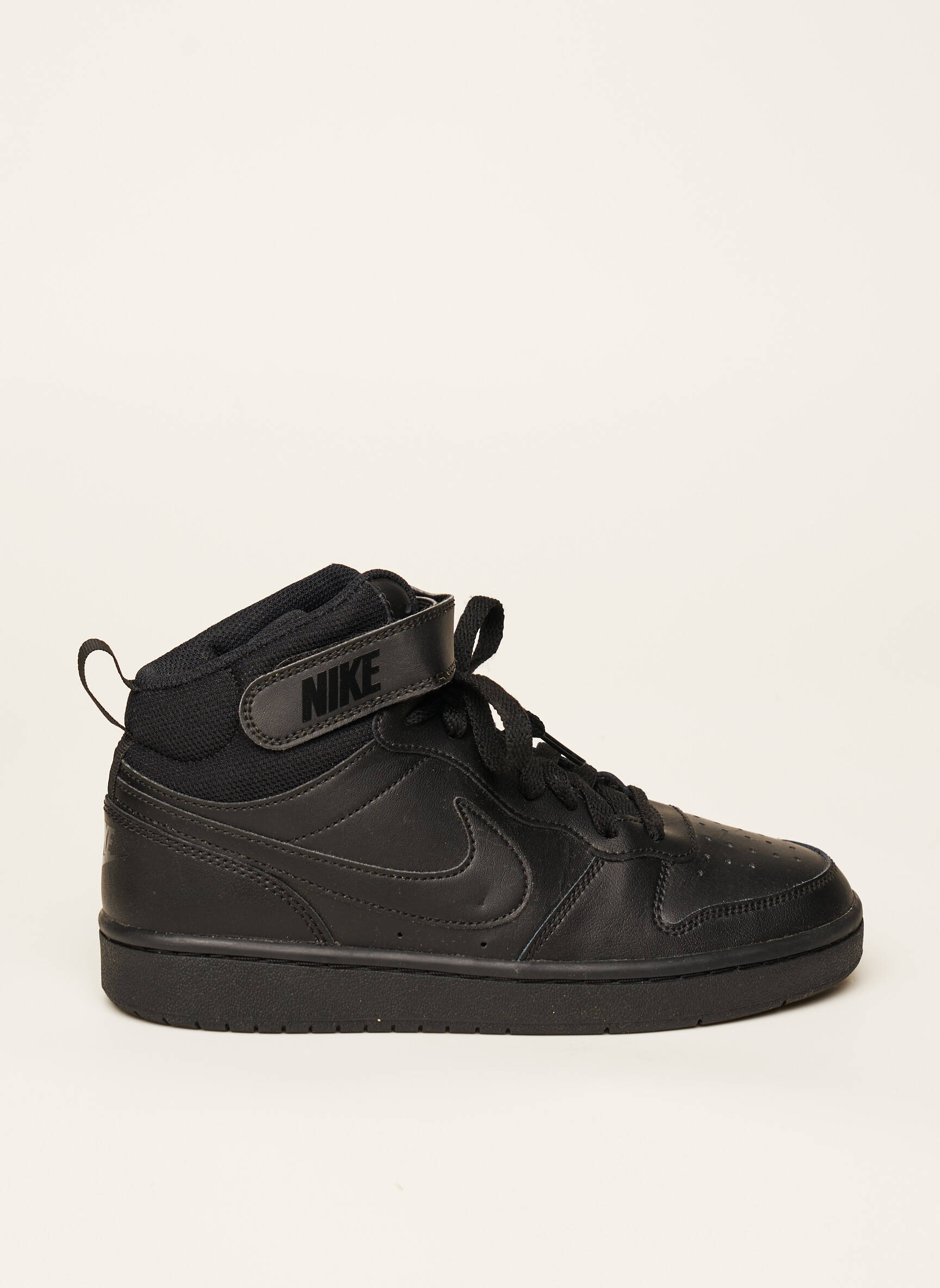 Nike Baskets Fille De Couleur Noir 2067569-noir00 - Modz