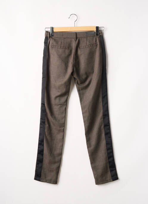 Pantalon chino marron REIKO pour femme