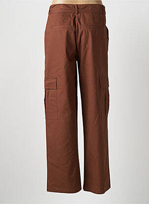 Pantalon droit fermeture zippée sous rabat boutonné marron KAFFE femme