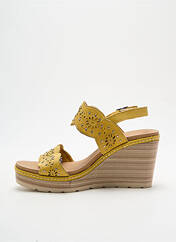 Sandales/Nu pieds jaune CARMELA pour femme seconde vue