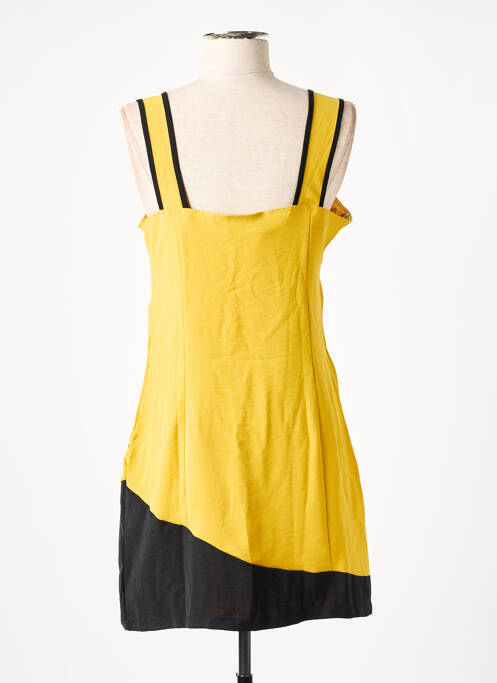 Robe courte coupe cintrée fines bretelles jaune VIRGINIE & MOI femme