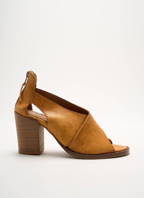 Sandales/Nu pieds jaune LITTLE ...LA SUITE pour femme