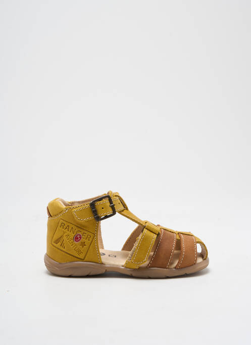 Sandales/Nu pieds jaune GBB pour garçon