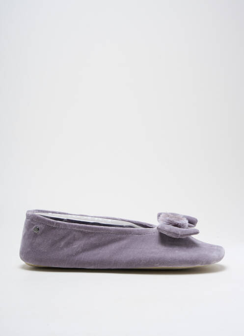 Chaussons/Pantoufles gris ISOTONER pour femme