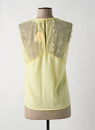 Top tissage crêpe sans manche jaune GRACE & MILA femme