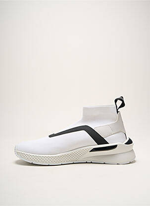 Baskets matière lisse bout rond blanc VFTS homme