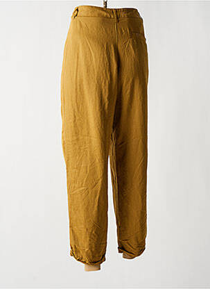 Pantalon 7/8 fermeture zippée sous rabat boutonné beige CLOSED femme