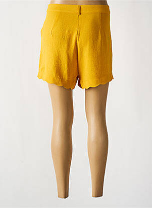 Short fermeture zippée sous rabat boutonné jaune MOLLY BRACKEN femme