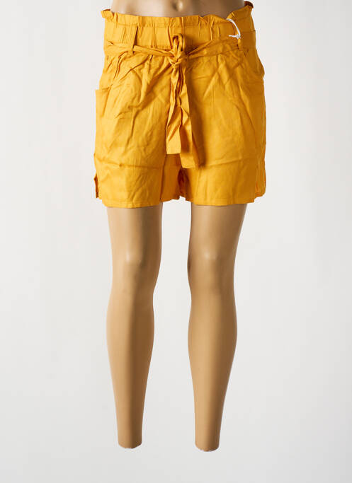 Short coupe droite jaune LOSAN femme