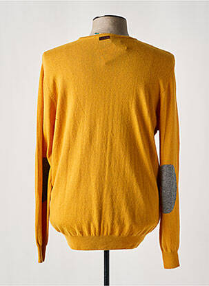 Pull col rond manches longues jaune MCLASSICS homme
