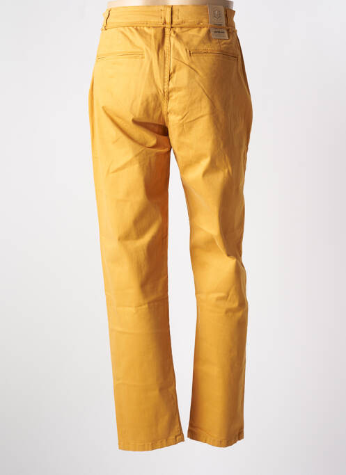 Pantalon chino jaune BASK IN THE SUN pour homme