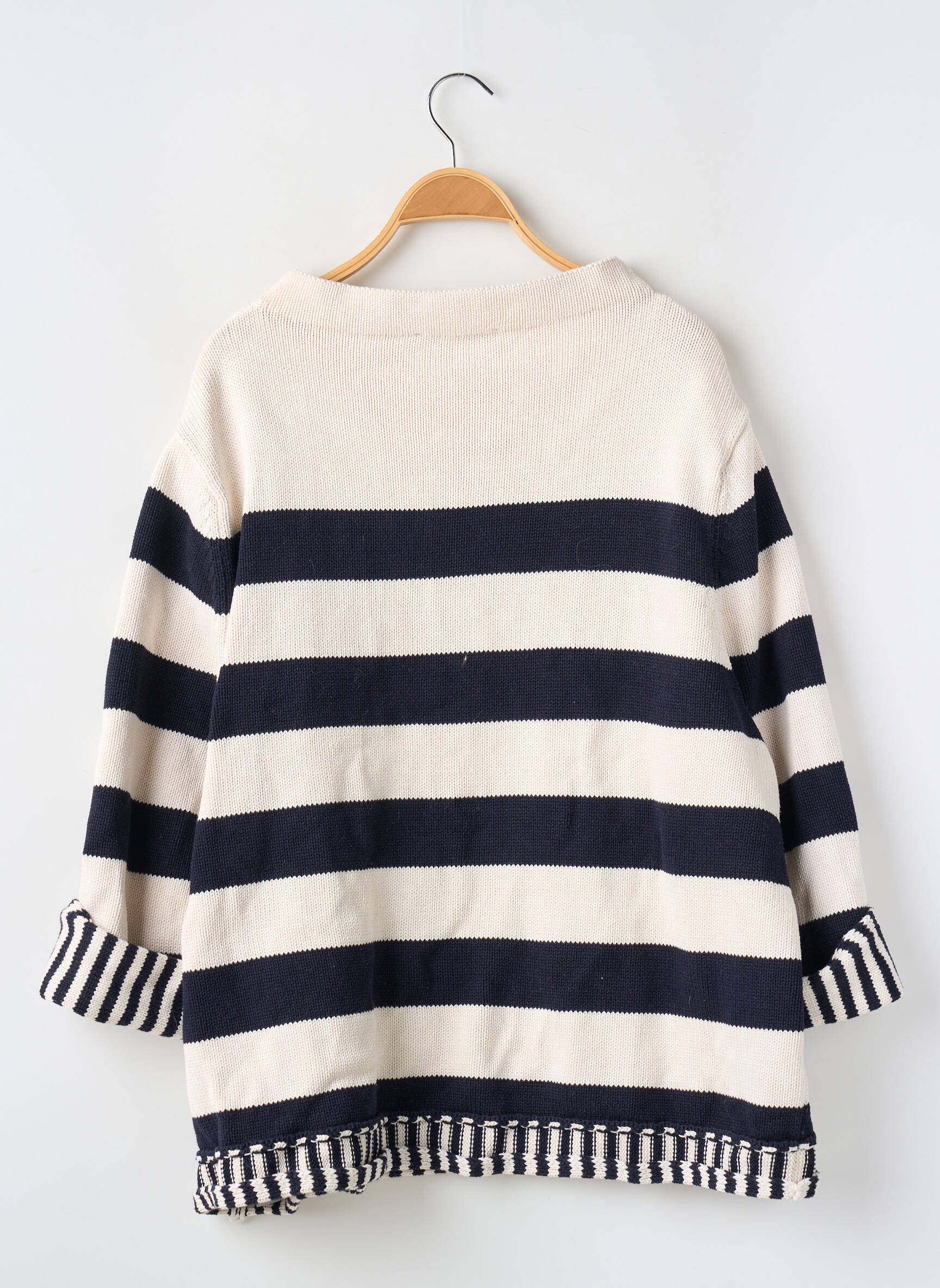 Striped Pull Bleu Zara PULL EN MAILLE BASIQUE Écru Bleu Marine
