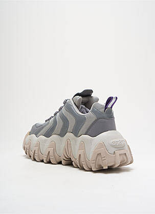 Baskets matière lisse talon compensé gris EYTYS homme