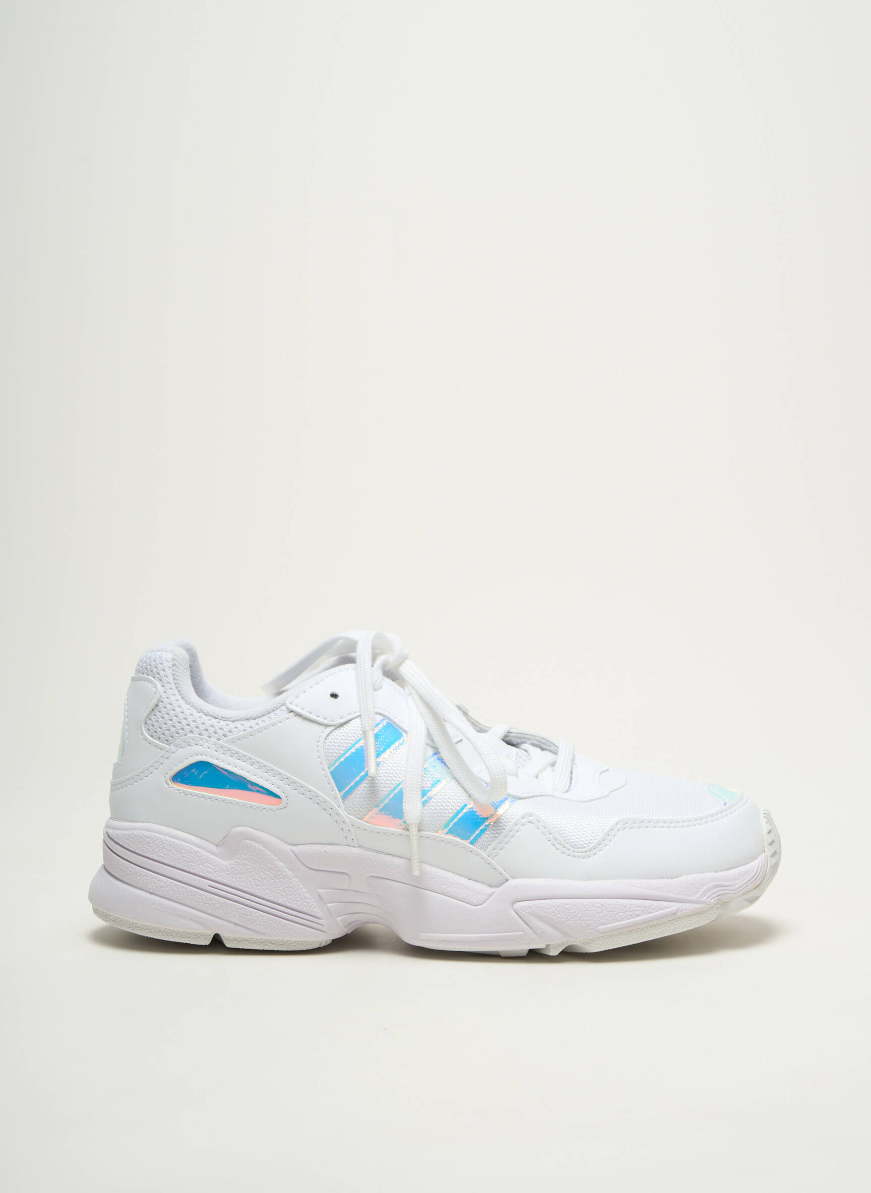 Baskets matière lisse bout rond blanc ADIDAS unisexe