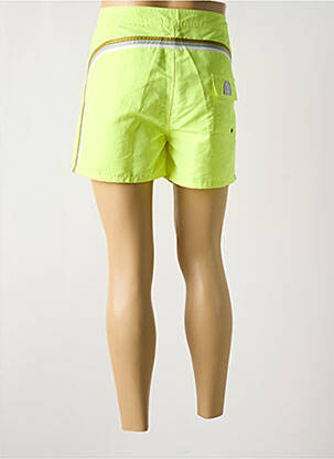 Short de bain effet matière satinée jaune SUNDEK homme