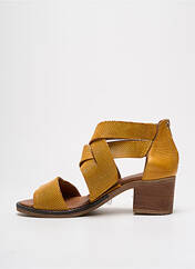Sandales/Nu pieds jaune CASTA pour femme seconde vue