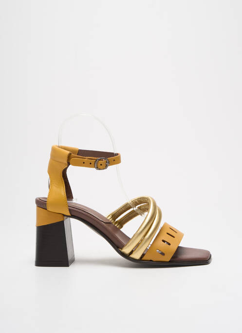 Sandales/Nu pieds jaune LILI MILL pour femme