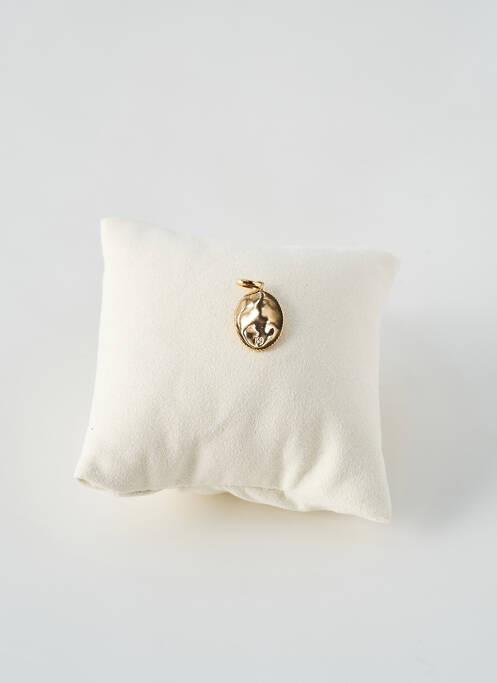 Pendentif or TATA GISELE femme