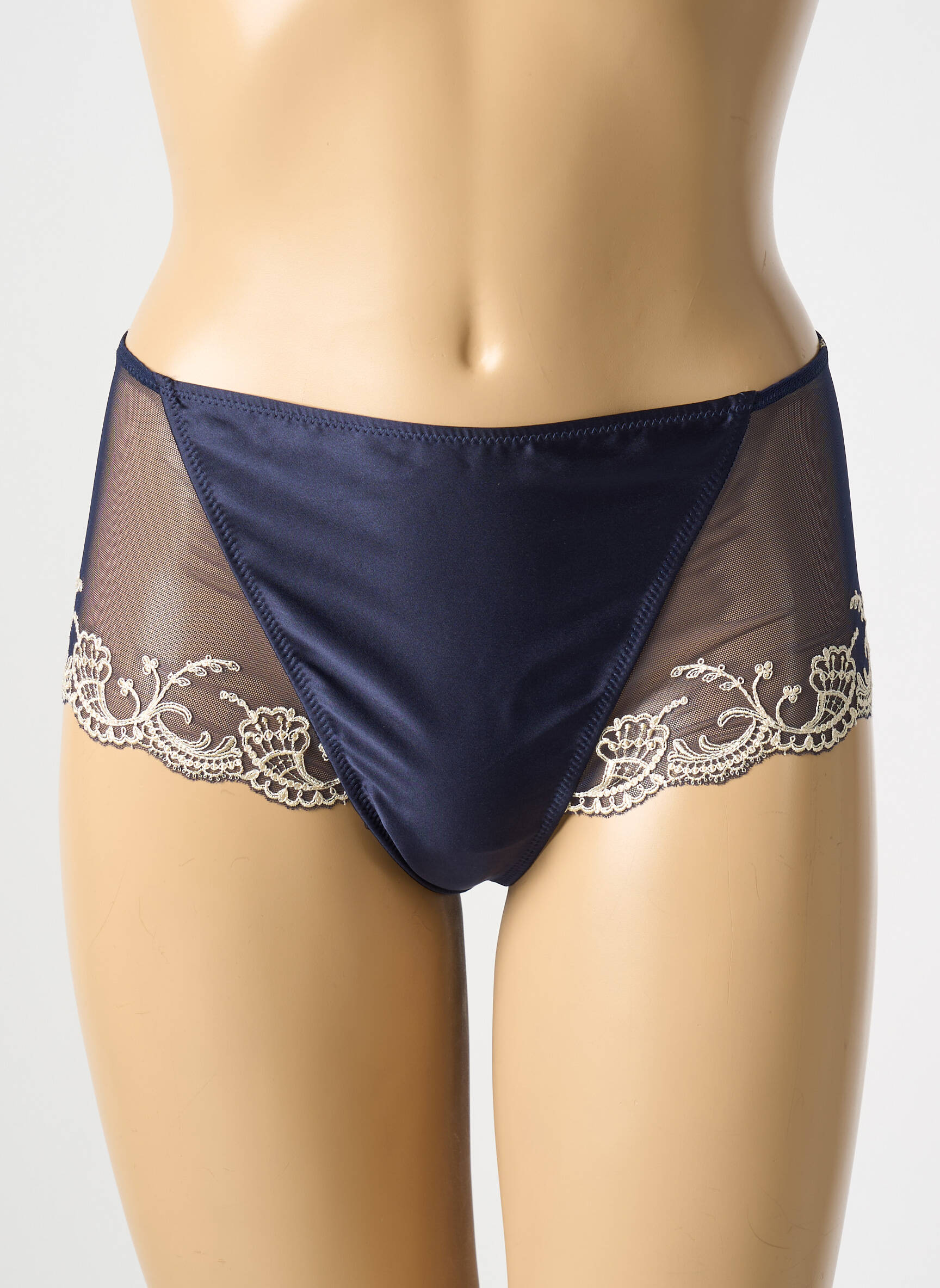 【LISE CHARMEL】ショーツ★Exception charme★Shorty New Superb Shorty + Lise Charmel Magie Veda + FR 3 (42 EUR
