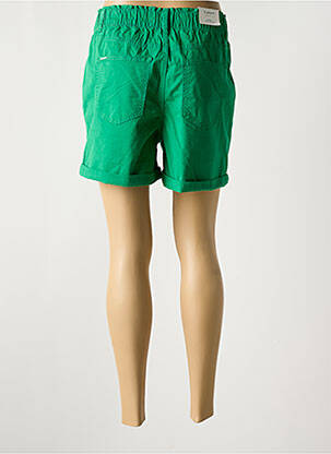 Short fermeture zippée sous rabat boutonné vert B.YOUNG femme