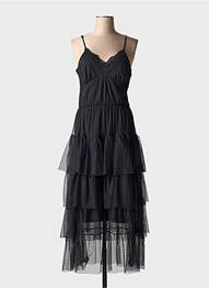 Robe longue coupe cintrée fines bretelles noir LA FEE MARABOUTEE femme