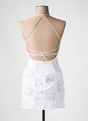 Robe courte coupe cintrée fines bretelles blanc STRADIVARIUS femme