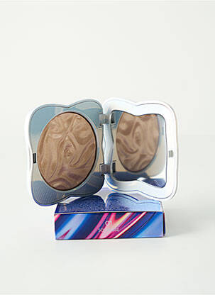 Fond de teint or KIKO pour femme