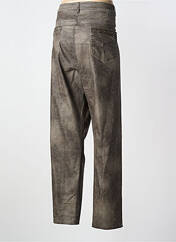 Pantalon slim marron FRED SABATIER pour femme seconde vue