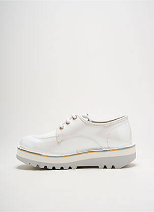 Derbies matière lisse talon de 4 à 6cm blanc KICKERS femme