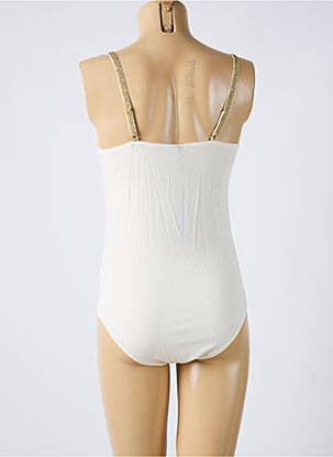 Body coupe cintrée fines bretelles beige PIECES femme