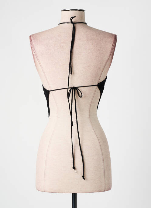 Top coupe cintrée fines bretelles noir NASTY GAL femme